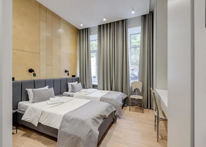 Centrooms Kropivnizkogo Mini-Hotel Київ